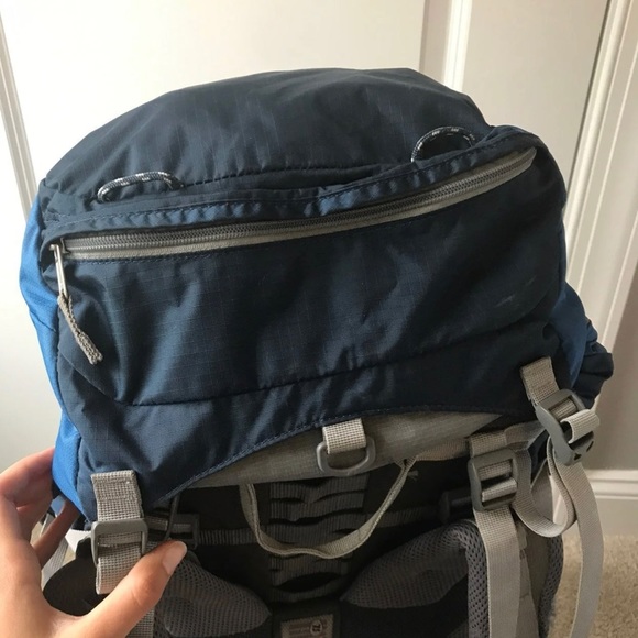 Deuter Backpack 70+10L - Picture 5 of 12